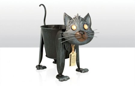 Elgate Black Metal Cat Planter