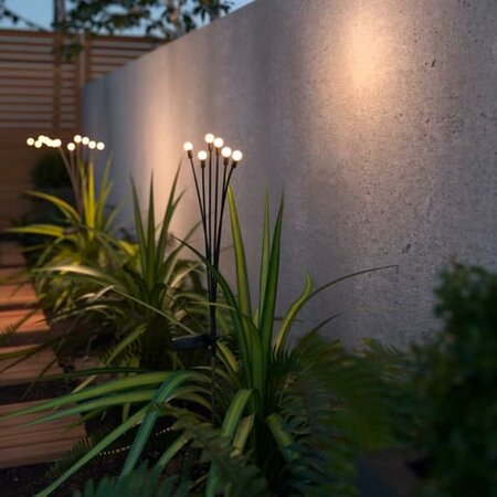 Firefly Solar Garden Light - image 1