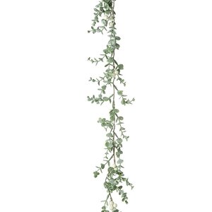 Green Leaf Garland