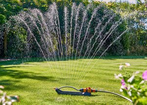 Hozelock Rectangular Sprinkler Plus 250 L - image 3