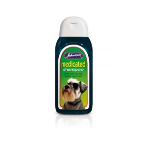 Johnson's Medicated Shampoo 200ml
