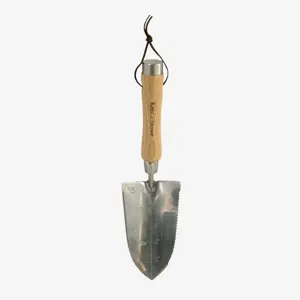 Kent & Stowe The Capability Hand Trowel