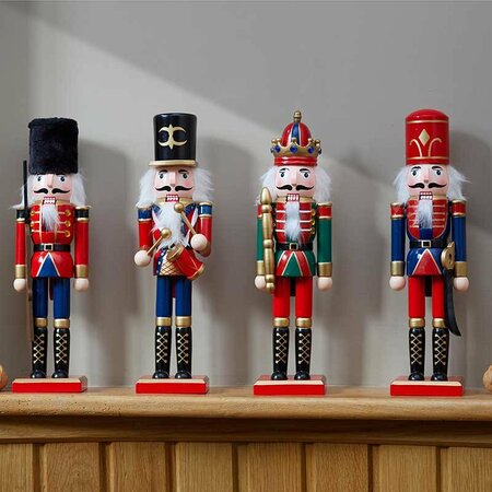 Smart Nutcracker Large Traditional