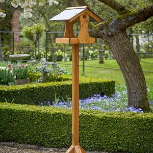 Tom Chambers Clover Bird Table